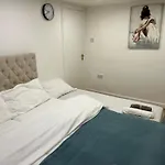 A Cosy Ground Floor Flat