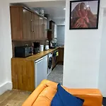 A Cosy Ground Floor Flat