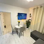 One Bedroom Flat Victoria