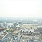 Canary Wharf - Luxury Apartment With Skyline View