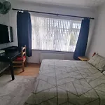 Private Double Room in London (zone3)