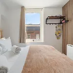 Stylish Apartments In The Heart Of Soho Your West End Escape! Gsg