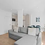 Stylish Apartments - Hyde Park