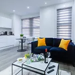 Hybrid Resi - Wandsworth Close To Clapham