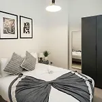 Marylebone High Street First Floor 3Beds Apartment