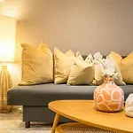 Stylish 2Bed At Central Line Near Nottinghill