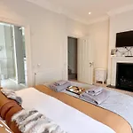 Spacious And Cosy 3Brs 5F House In Heart Of London