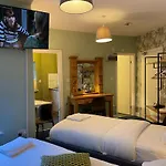 Quiet Triple Studio, King\'S Cross