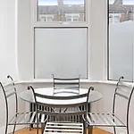 Queens Park 1 Bed Suite Sleeps 4 Ppl Ground Floor