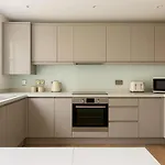 West Brompton Elegant Flat