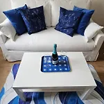 Your Comfy London Nest