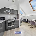 Luxe Farringdon Apartments By Stay Smart Short Lets & Serviced Accommodation London With Free Wifi