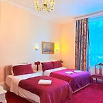 Albro House Hotel