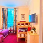 Albro House Hotel