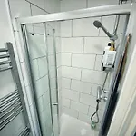 Charming Studio 30Min To Central London