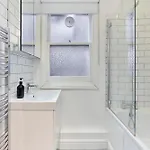 The Fulham Secret - Classy 5Bdr Apartment