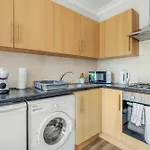 Apartment With Garden 4 Stop To Holland Park