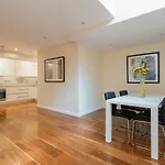 Luxury 3 Bedroom Apartment In Holborn Central Ciy Of London