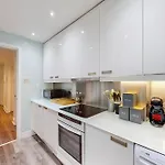 Stay in Marble Arch