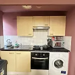 Beautiful Studio Apartment Edgware Road