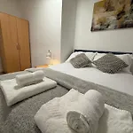 Guest Home In Vauxhall