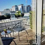 Lovely And Comfortable Flat In Chelsea.