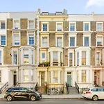 Gorgeous Regal Flat In London