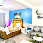 New Deluxe Studio Apt-2