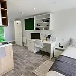 The Cube Greenwich Premium Studios