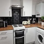 Bright East Dulwich Apartment
