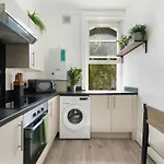 The Notting Hill Boutique Stay