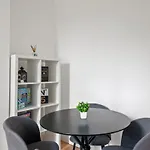 Sg, Cosy Apartment In Paddington Central London
