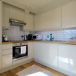 Madison Hill - Clapham Park 1 - 2 Bedroom Penthouse
