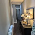 Beautiful 1 Bed Flat Fulham, London