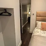 Beautiful 1 Bed Flat Fulham, London