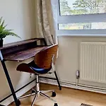 Canal View 3 Bed Flat - Little Venice!
