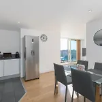 Pics Worthy London 2 Bedroom 2 Bath Flat Thames View Sleep 6