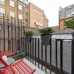 Newly Renovated 4 Bed Apartment In Marylebone - Sleeps 8
