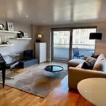 Luxury 1 Bed Flat With Parking, Clapham Junction