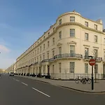 Beautiful Bayswater Flat - 5 Min Walk To Paddington Station