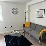 Deluxe 3 Bedstratford Apartment Olympicparko2Excel