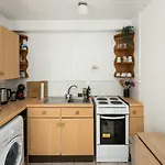 Quirky & Cosy 2Bd Mews Flat In Paddington