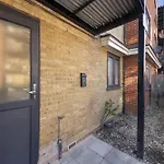 2 Bdr, Wembley Stadium, Parking, Family Friendly