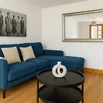 Stylish Islington House Featuring A Large Garden