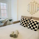 Gorgeous 2 Bedroom Flat Marylebone Edgware Road