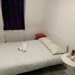 Warren Street Guest House