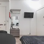 Cozy Camden Studio Near Regents Park