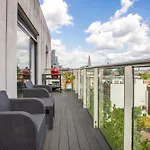 Londwell, Spitalfields & Brick Lane Luxury Balcony Penthouse