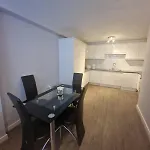 Wembley Luxury Apartment