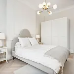 Chic Earl\'S Court Getaway